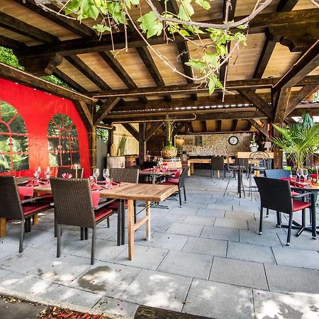 Reves Gourmands, Hotellerie & Gastronomie Vernayaz Ngoại thất bức ảnh